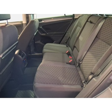 Volkswagen Tiguan  SUV 2018,  1.4 benzyna, automat - Na sprzedaż za 75 300 zł - Swarzędz - zdjęcie 12