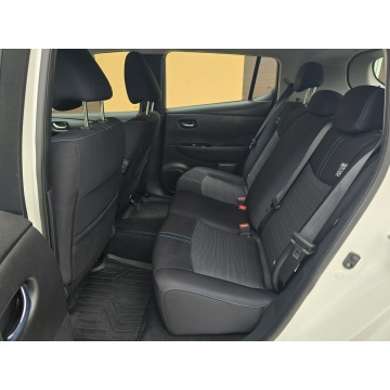 Nissan Leaf  Hatchback 2018 elektryczny, automat - Na sprzedaż za 59 900 zł - Nasiegniewo - zdjęcie 12