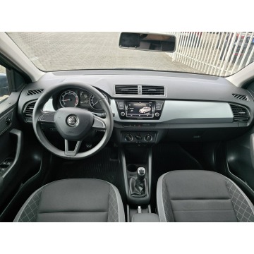 Skoda Fabia  Kombi 2019,  1.0 benzyna - Na sprzedaż za 36 900 zł - Nasiegniewo - zdjęcie 9