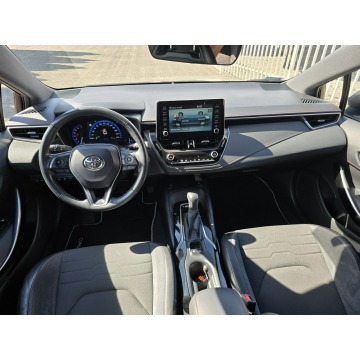 Toyota Corolla  Kombi 2020,  1.8 hybryda, automat - Na sprzedaż za 78 900 zł - Nasiegniewo - zdjęcie 10