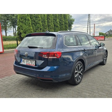 Volkswagen Passat  Kombi 2023,  2.0 diesel, automat - Na sprzedaż za 78 900 zł - Nasiegniewo - zdjęcie 5