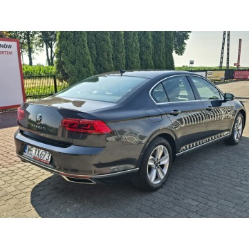 Volkswagen Passat  Sedan/Limuzyna 2020,  1.5 benzyna, automat - Na sprzedaż za 77 900 zł - Nasiegniewo - zdjęcie 5