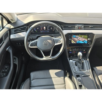 Volkswagen Passat  Sedan/Limuzyna 2020,  1.5 benzyna, automat - Na sprzedaż za 77 900 zł - Nasiegniewo - zdjęcie 9