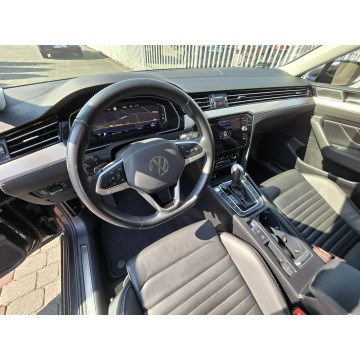 Volkswagen Passat  Sedan/Limuzyna 2020,  1.5 benzyna, automat - Na sprzedaż za 77 900 zł - Nasiegniewo - zdjęcie 11