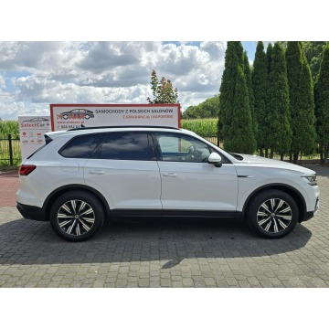 Volkswagen Touareg  SUV 2021,  3.0 diesel, automat - Na sprzedaż za 149 900 zł - Nasiegniewo - zdjęcie 4