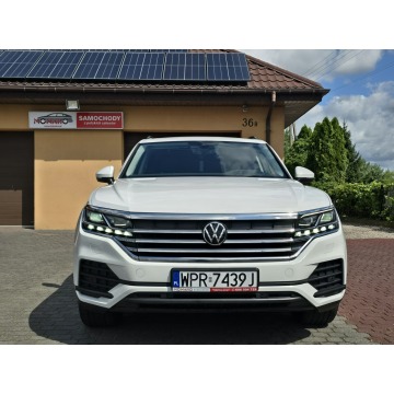 Volkswagen Touareg  SUV 2021,  3.0 diesel, automat - Na sprzedaż za 149 900 zł - Nasiegniewo - zdjęcie 2