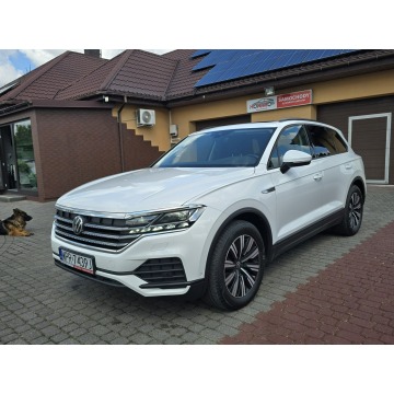 Volkswagen Touareg - 3.0 V6 TDI 4Motion DSG Panorama dach Salon Polska Gwarancja do 3 lat!
