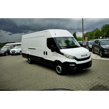 Iveco Daily 2017,  2.3 diesel, automat - Na sprzedaż za 44 900 zł - Płock - zdjęcie 8
