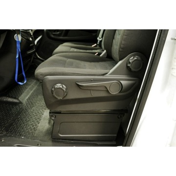 Iveco Daily 2017,  2.3 diesel, automat - Na sprzedaż za 44 900 zł - Płock - zdjęcie 12