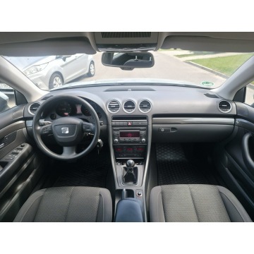 Seat Exeo  Kombi 2012,  2.0 diesel - Na sprzedaż za 9 900,00 zł - Piekoszów - zdjęcie 9