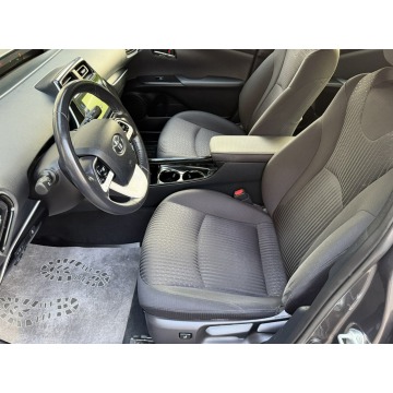 Toyota Prius  Hatchback 2018,  1.8 hybryda, automat - Na sprzedaż za 69 900 zł - Kotarwice - zdjęcie 7