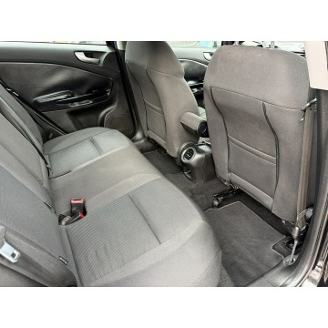 Alfa Romeo Giulietta  Hatchback 2010,  1.4 benzyna - Na sprzedaż za 16 900 zł - Kutno - zdjęcie 12