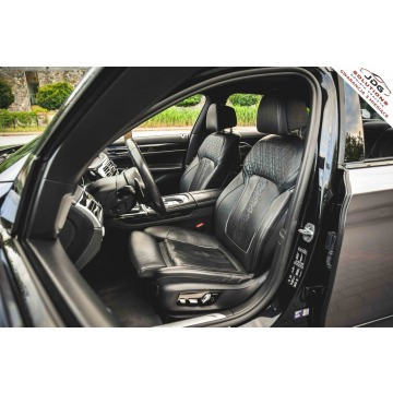 BMW Seria 7  Sedan/Limuzyna 2018,  3.0 diesel, automat - Na sprzedaż za 127 000 zł - Sochaczew - zdjęcie 11