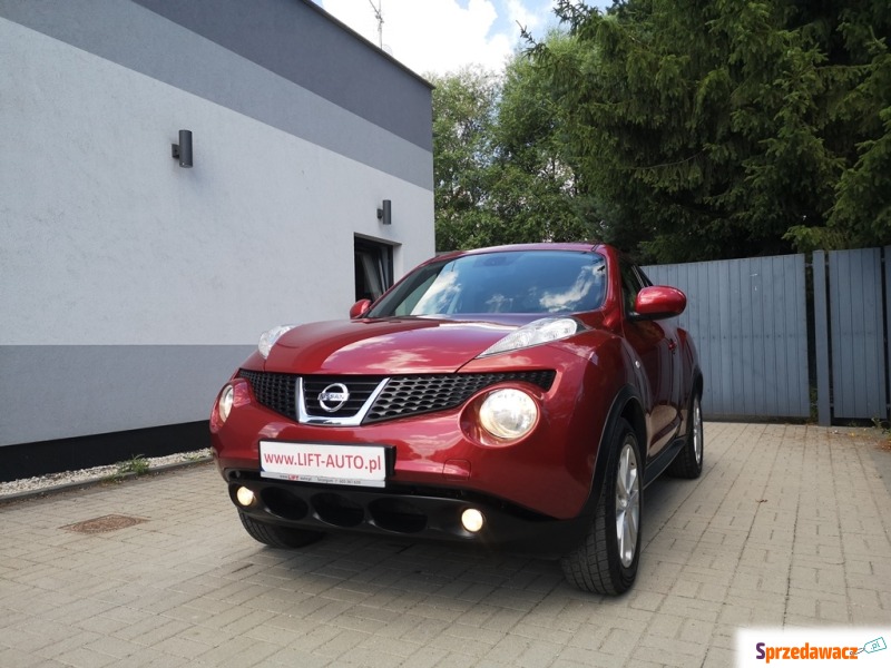 Nissan Juke 2010,  1.6 benzyna - Na sprzedaż za 29 900 zł - Strzegom