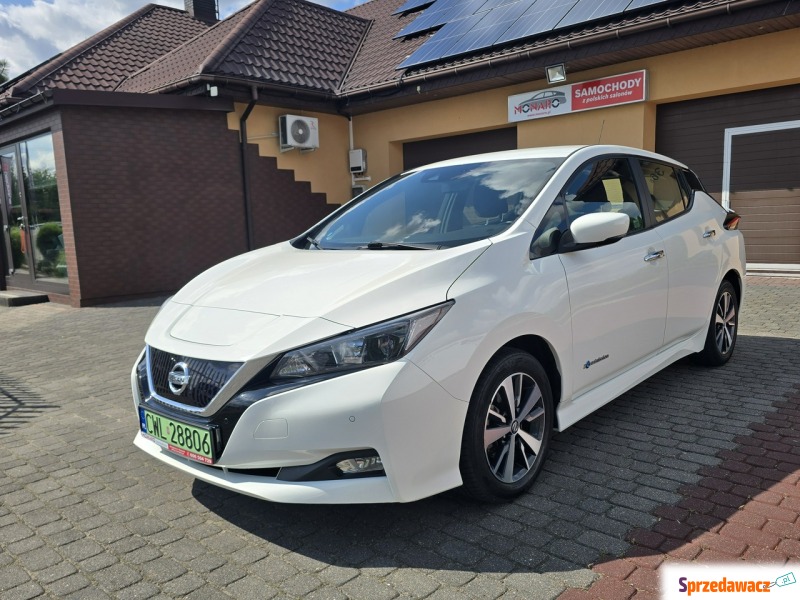 Nissan Leaf  Hatchback 2018 elektryczny, automat - Na sprzedaż za 59 900 zł - Nasiegniewo