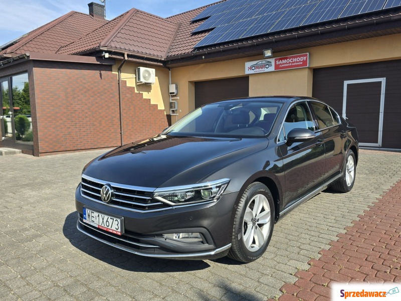 Volkswagen Passat  Sedan/Limuzyna 2020,  1.5 benzyna, automat - Na sprzedaż za 77 900 zł - Nasiegniewo