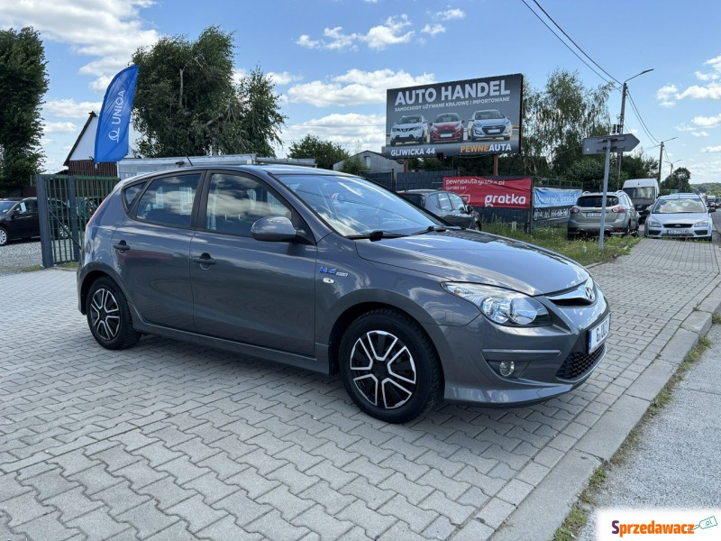 Hyundai i30  Hatchback 2010,  1.4 benzyna - Na sprzedaż za 20 700 zł - Przyszowice