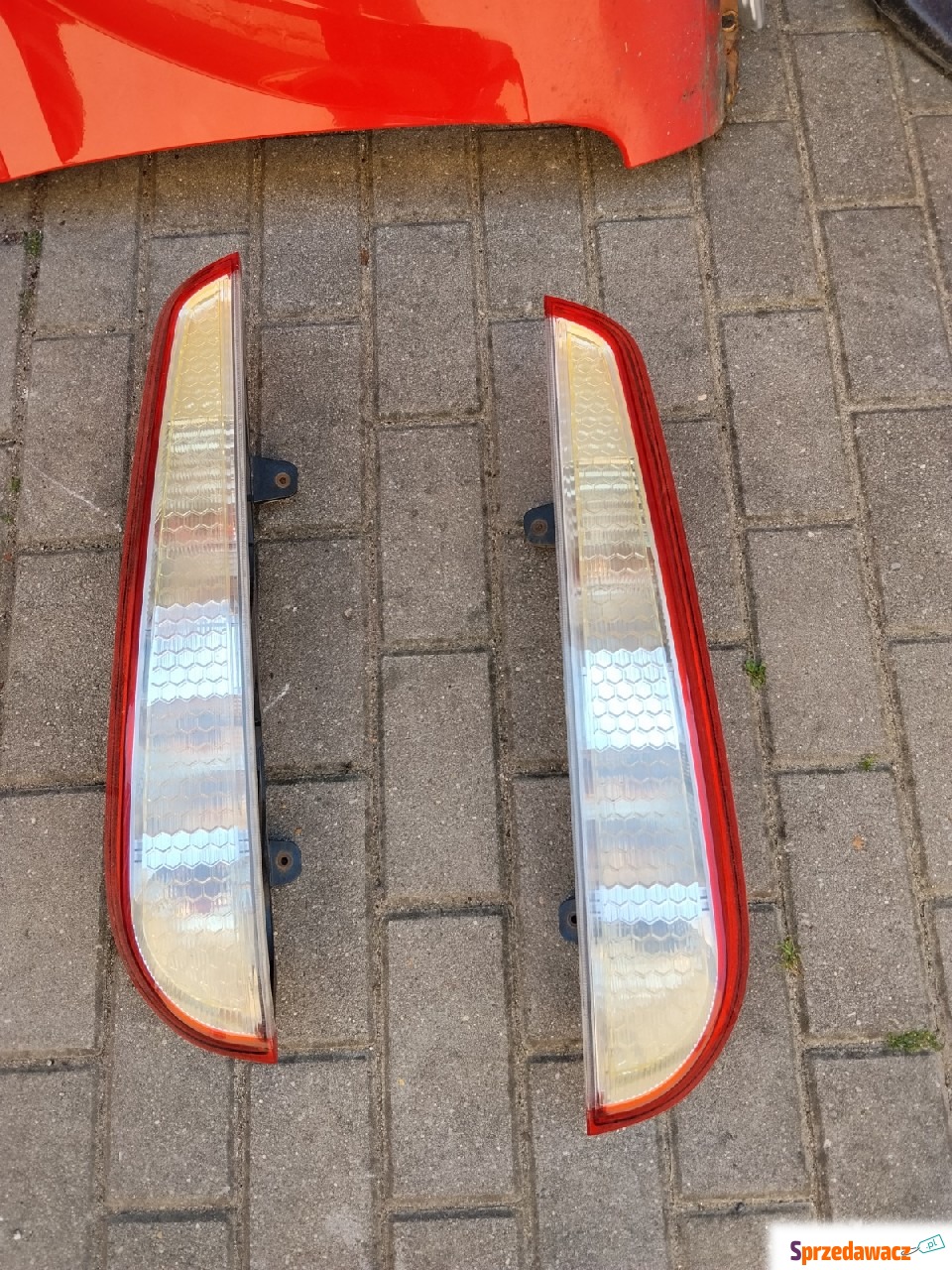 Lampy tył Ford Focus Mk2 lift...