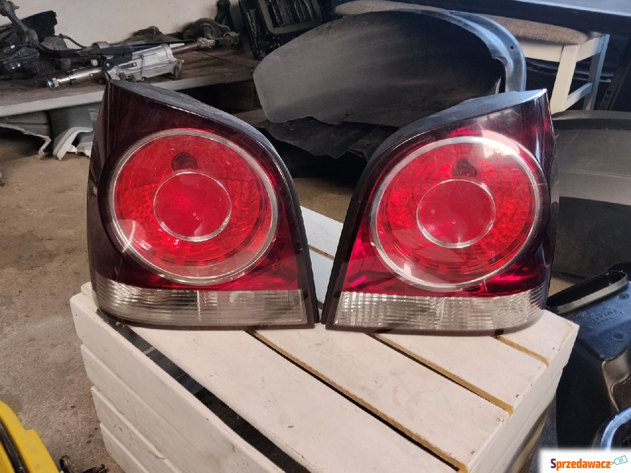 Lampy tył Volkswagen Polo 9n lift...