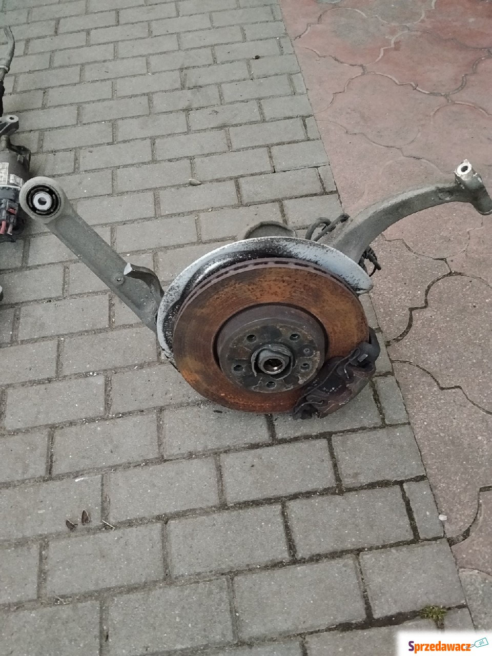 Zwrotnica prawa Audi a4 b9 przed...