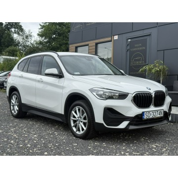 BMW X1  SUV 2020,  1.5 benzyna, automat - Na sprzedaż za 74 900 zł - Będzin - zdjęcie 2