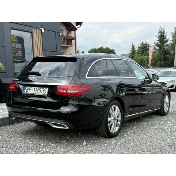 Mercedes - Benz C-klasa  Kombi 2020,  1.6 diesel, automat - Na sprzedaż za 89 900 zł - Będzin - zdjęcie 9