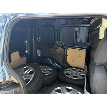 Ford Transit Courier  Minivan/Van 2022,  1.5 diesel - Na sprzedaż za 69 900 zł - Będzin - zdjęcie 11