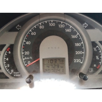 Volkswagen Fox  Coupe/Sportowy 2006,  1.2 benzyna - Na sprzedaż za 2 700,00 zł - Zarębice - zdjęcie 7