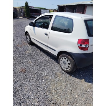 Volkswagen Fox  Coupe/Sportowy 2006,  1.2 benzyna - Na sprzedaż za 2 700,00 zł - Zarębice - zdjęcie 13