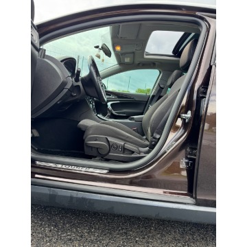 Opel Insignia  Kombi 2014,  2.0 diesel - Na sprzedaż za 29 900 zł - Wrocław - zdjęcie 3
