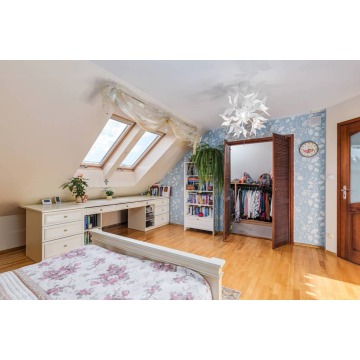 Sprzedam dom Żukowo - ,  pow.  234 m2,  działka:   642 m2 - zdjęcie 6