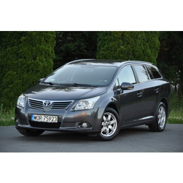 Toyota Avensis  Kombi 2011,  1.8 benzyna, automat - Na sprzedaż za 26 900 zł - Ostrów Mazowiecka - zdjęcie 1