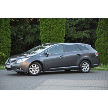 Toyota Avensis  Kombi 2011,  1.8 benzyna, automat - Na sprzedaż za 26 900 zł - Ostrów Mazowiecka - zdjęcie 4