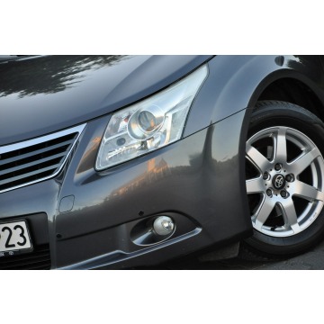 Toyota Avensis  Kombi 2011,  1.8 benzyna, automat - Na sprzedaż za 26 900 zł - Ostrów Mazowiecka - zdjęcie 8