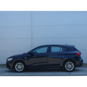 Fiat Tipo  Hatchback 2017,  1.4 benzyna - Na sprzedaż za 27 900 zł - Lublin - zdjęcie 3