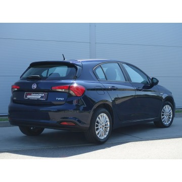 Fiat Tipo  Hatchback 2017,  1.4 benzyna - Na sprzedaż za 27 900 zł - Lublin - zdjęcie 9
