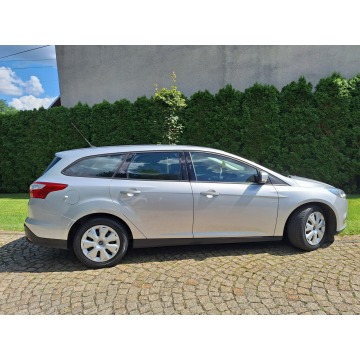 Ford Focus  Kombi 2014,  1.6 diesel - Na sprzedaż za 18 600 zł - Siewierz - zdjęcie 6