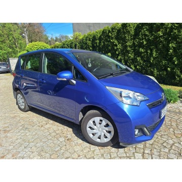 Toyota Verso  Minivan/Van 2012,  1.3 benzyna - Na sprzedaż za 13 999 zł - Siewierz - zdjęcie 2