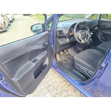 Toyota Verso  Minivan/Van 2012,  1.3 benzyna - Na sprzedaż za 13 999 zł - Siewierz - zdjęcie 9