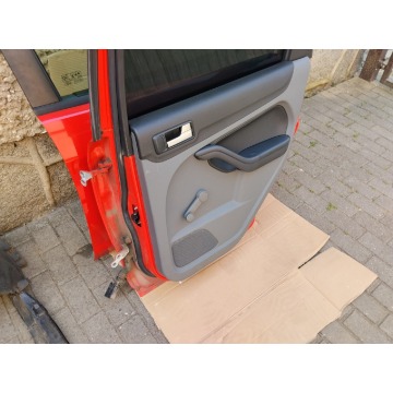 Drzwi prawe tył do Forda Focus Mk2 lift kombi... - Części blacharskie - Zbąszyń - zdjęcie 3