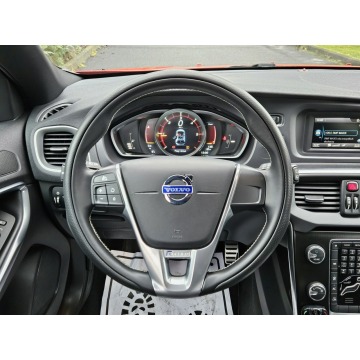 Volvo V40  Hatchback 2013,  1.6 diesel - Na sprzedaż za 28 900 zł - Opoczno - zdjęcie 11