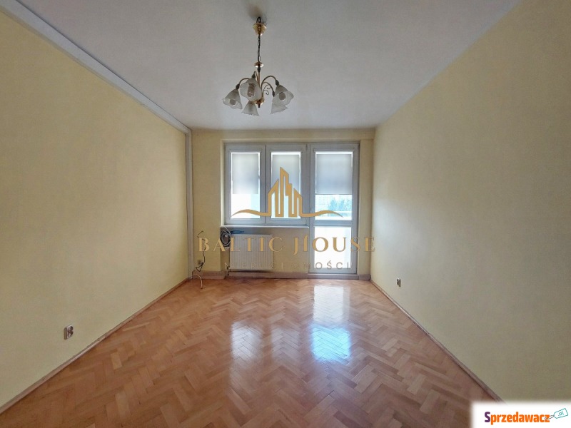 Mieszkanie dwupokojowe Gdynia,   38 m2, trzecie piętro - Sprzedam