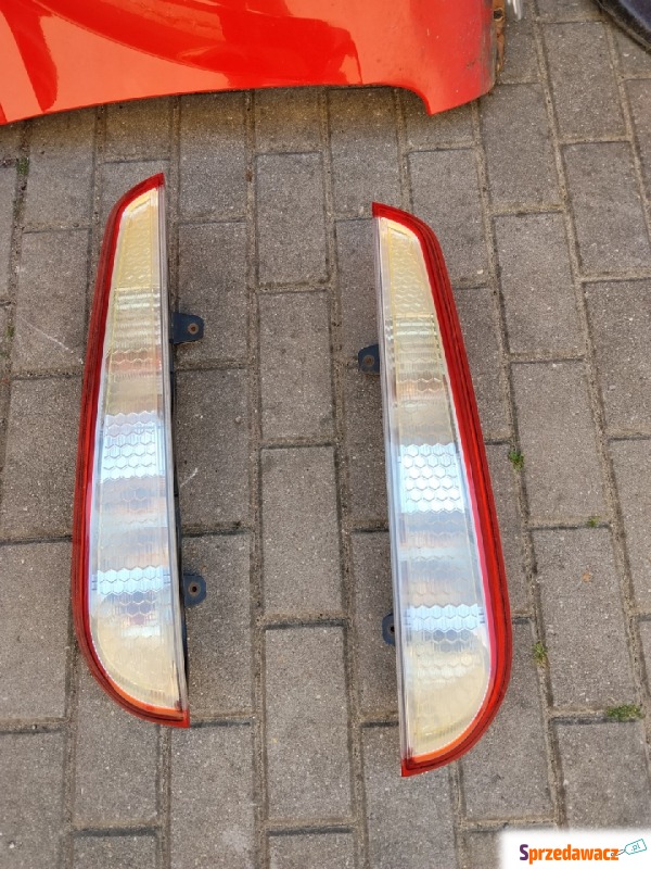 Lampy tył Ford Focus Mk2 lift kombi stan bardzo... - Lampy tylne - Zbąszyń
