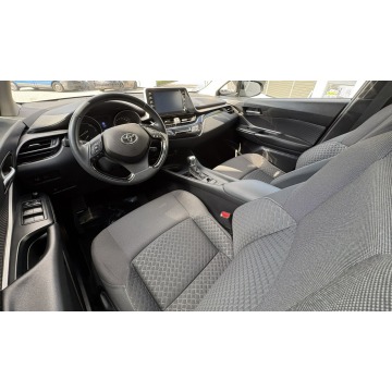 Toyota C-HR  SUV 2020,  1.8 hybryda, automat - Na sprzedaż za 74 900 zł - Pyzdry - zdjęcie 7
