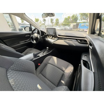 Toyota C-HR  SUV 2020,  1.8 hybryda, automat - Na sprzedaż za 74 900 zł - Pyzdry - zdjęcie 11