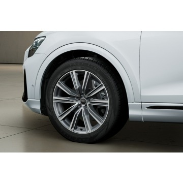 Audi Q8  SUV 2025,  3.0 diesel, automat - Na sprzedaż za 349 000 zł - Toruń - zdjęcie 5