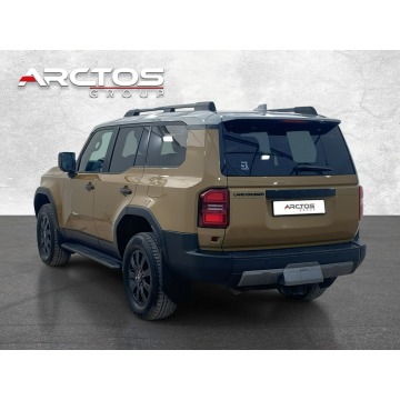 Toyota Land Cruiser  Terenowy 2024,  2.8 diesel, automat - Na sprzedaż za 365 000 zł - Warszawa - zdjęcie 7