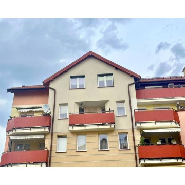 Mieszkanie  4 pokojowe Olsztyn,   73 m2 - Sprzedam - zdjęcie 1