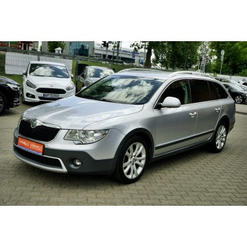 Skoda Superb  Kombi 2013,  1.6 diesel - Na sprzedaż za 26 800 zł - Płock - zdjęcie 9