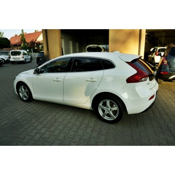 Volvo V40  Hatchback 2013,  1.6 diesel - Na sprzedaż za 21 900 zł - Płock - zdjęcie 3